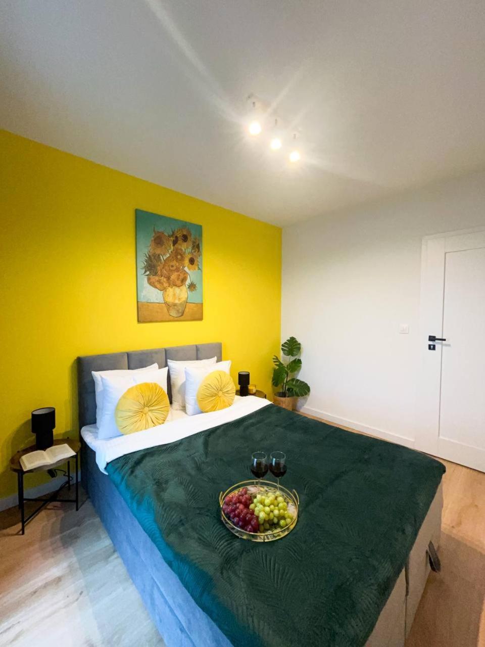 Lumina Luxury 3-Rooms Apartments With Parking ウッチ エクステリア 写真