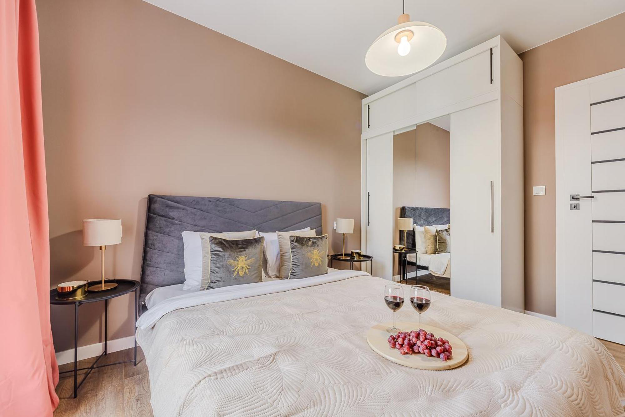 Lumina Luxury 3-Rooms Apartments With Parking ウッチ エクステリア 写真